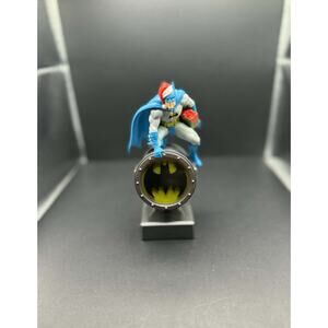 Hallmark 2018 Batman Peekbuster DC Comics Motion-Activated Light/Sound Ornament